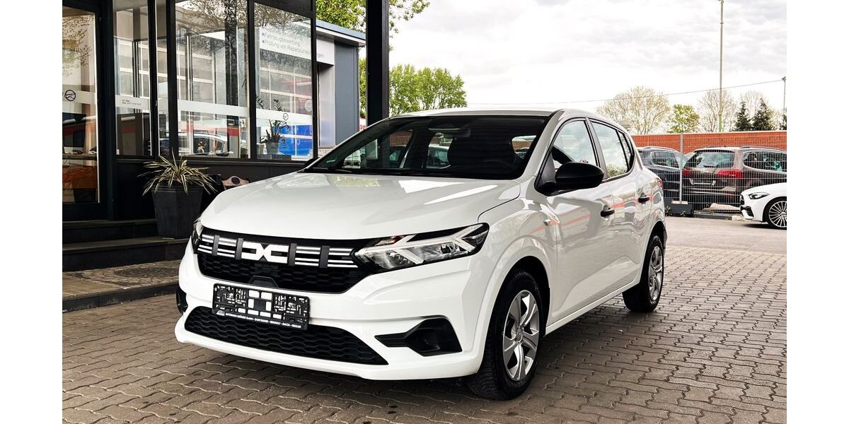 Dacia Sandero 29.000 km 11.900 &euro; Dortmund 44145