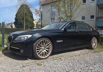 BMW 730 330.565 km 13.500 &euro; Hagen 58099