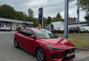 Ford Focus 2.200 km 25.978 &euro; Iserlohn 58636