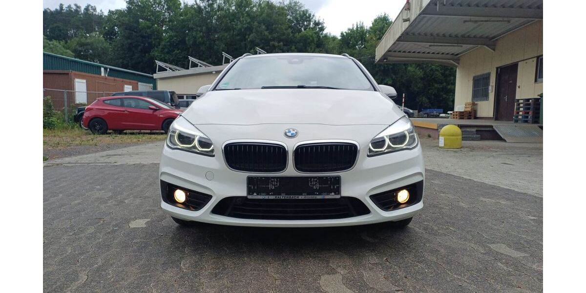 BMW 218 148.310 km 11.900 &euro; Sundern 59846