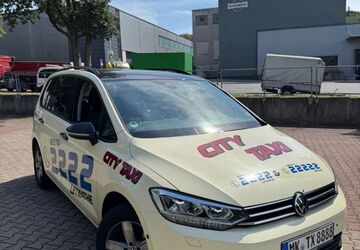 VW Touran 242.000 km 15.500 &euro; Iserlohn 58636