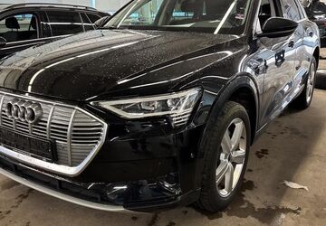 Audi e-tron 81.523 km 29.740 &euro; Hagen 58091