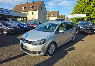 VW Touran 127.811 km 13.790 &euro; Bergkamen 59192